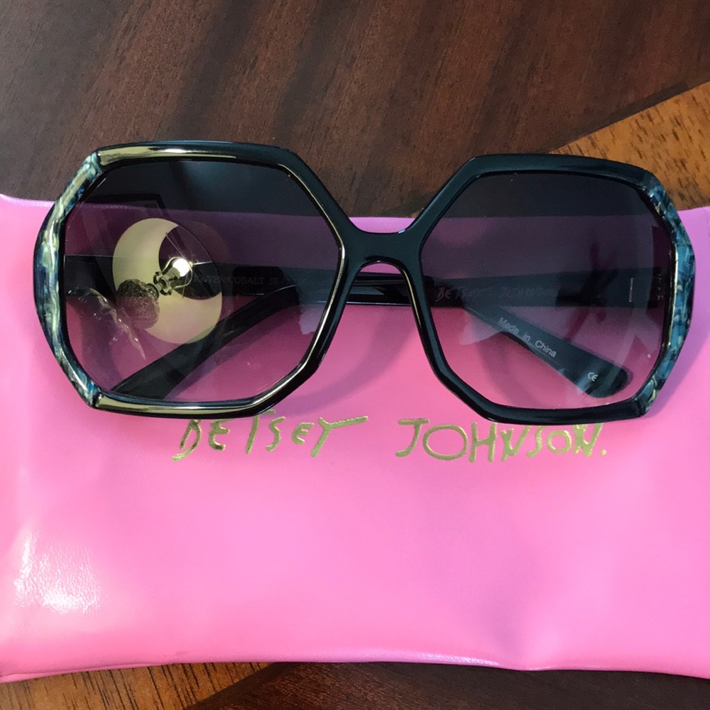 Betsey Johnson Raven/Cobalt BJ176 Sunglasses